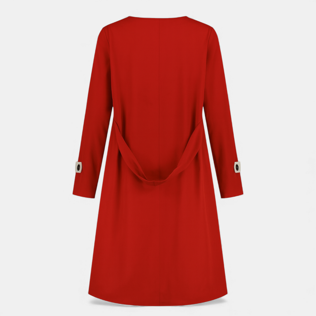 Women’s long tailored coat – contrast lapel, single-breasted design